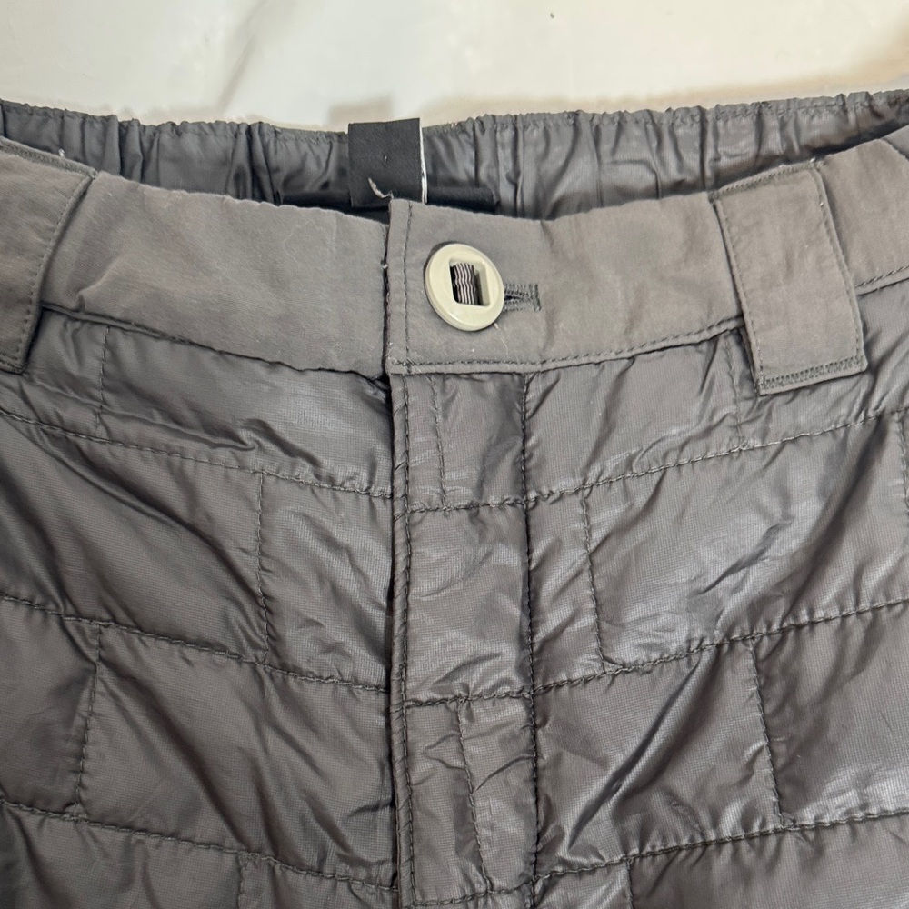 Patagonia Men's Black Quilted Nano Puff Pant - Picture 3 of 7